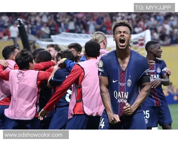 巴黎圣日耳曼在欧冠舞台上的心魔与巨星政策的深度剖析与反思